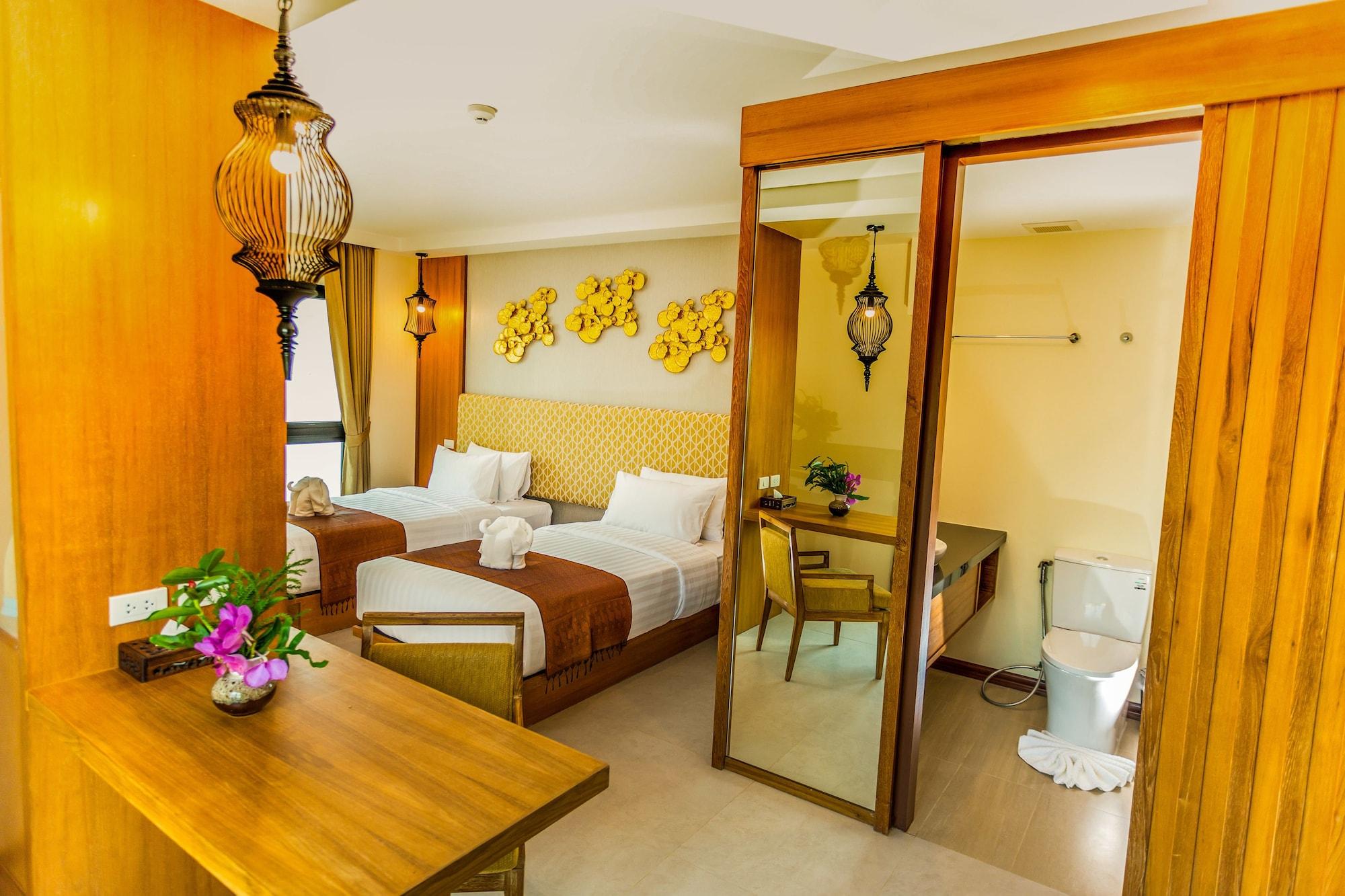 The Signature Hotel @ Thapae Чиангмай Екстериор снимка