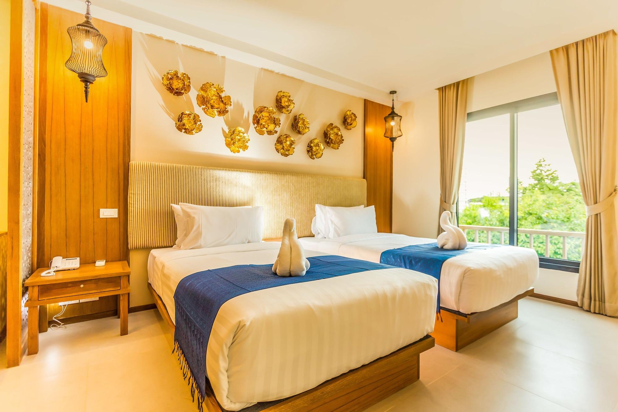 The Signature Hotel @ Thapae Чиангмай Екстериор снимка